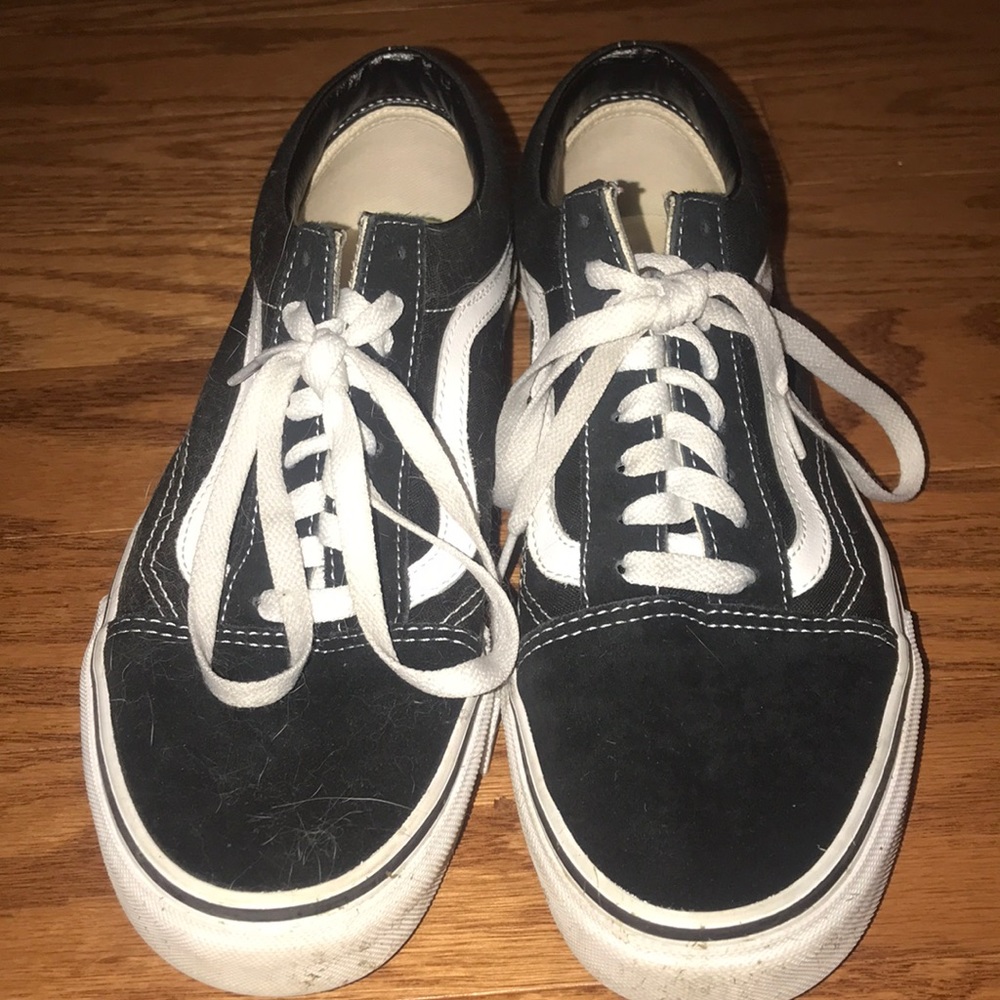 Classic Lace Up Low Top Vans